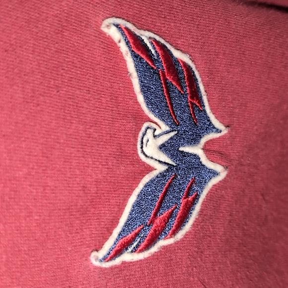 Washington Capitals Hoodie - Picture 3 of 6